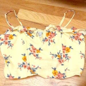 American Eagle crop top